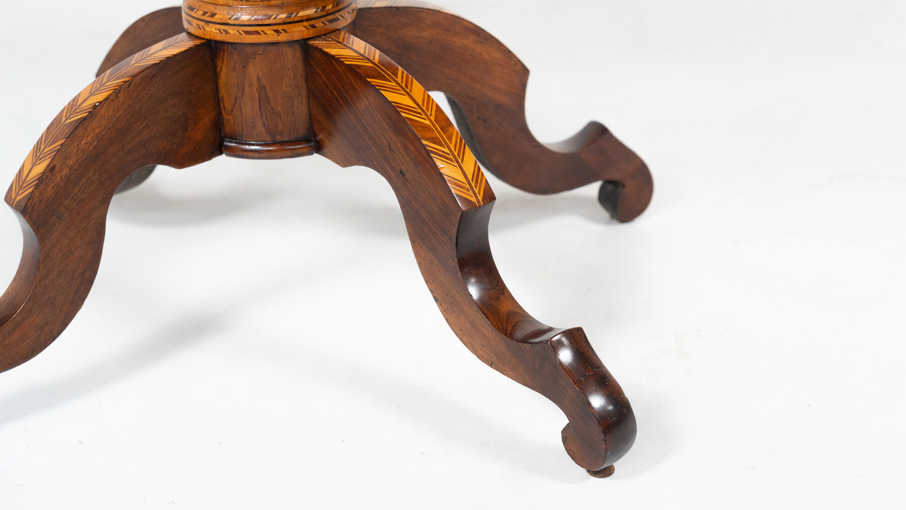 19th Century Tilt Top Table with Marquetry, Italy 