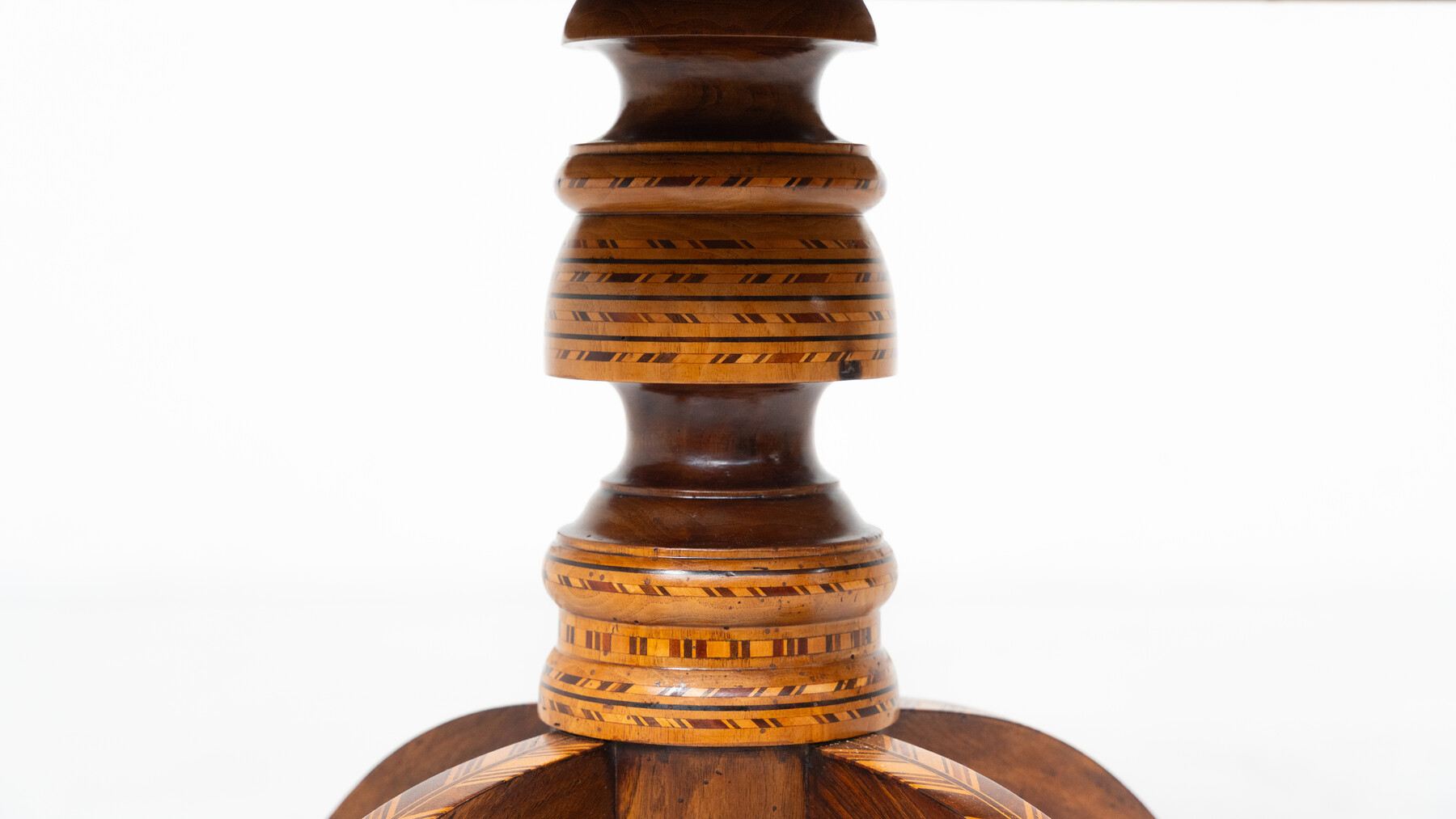19th Century Tilt Top Table with Marquetry, Italy 