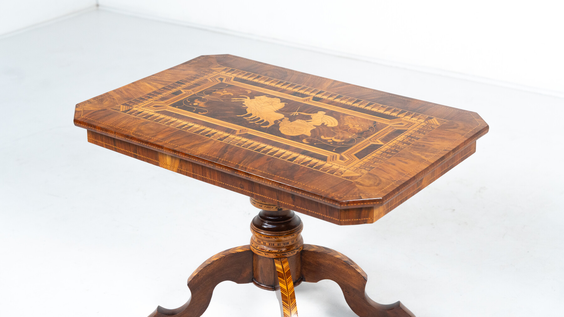 19th Century Tilt Top Table with Marquetry, Italy 