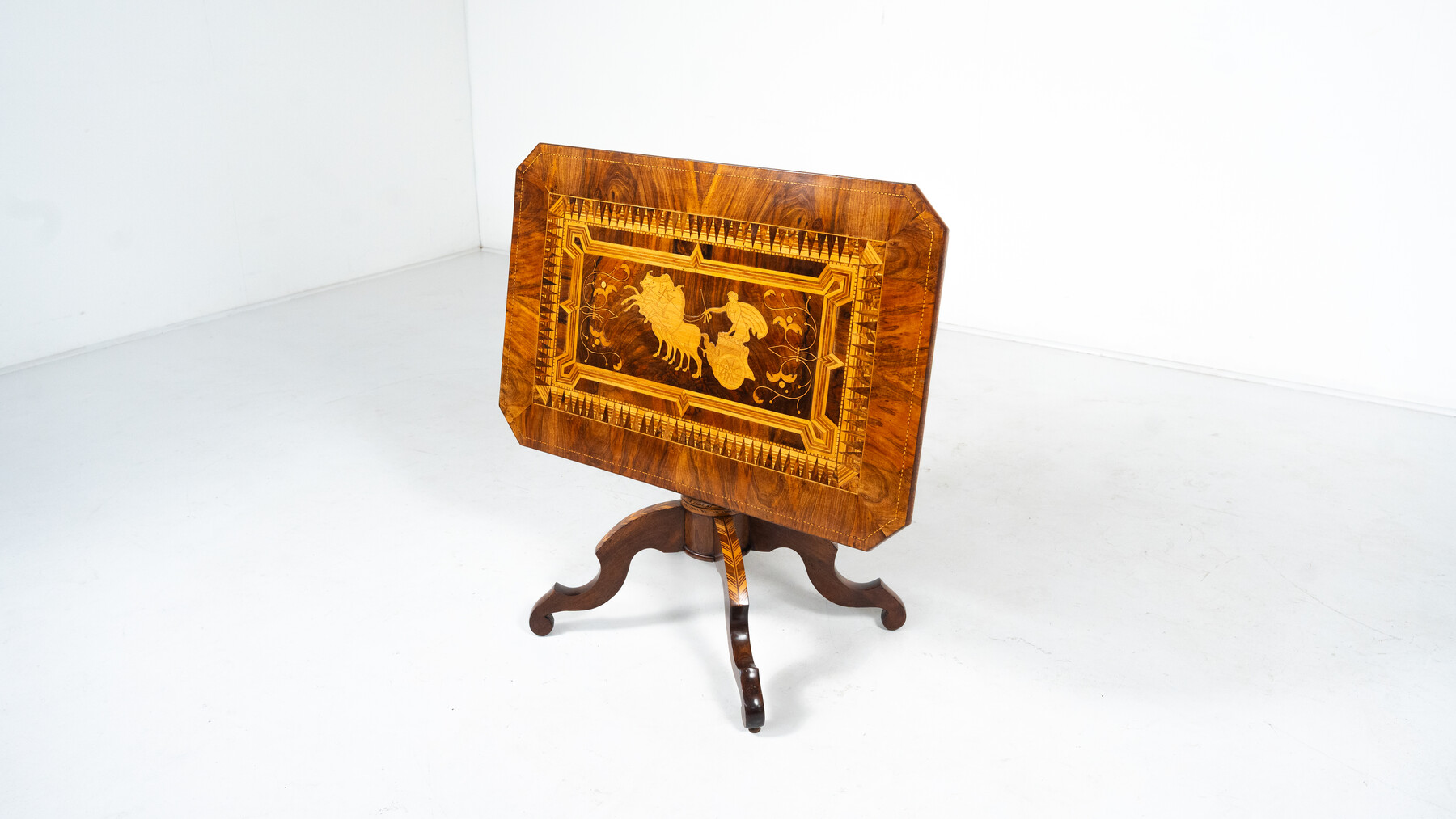 19th Century Tilt Top Table with Marquetry, Italy 