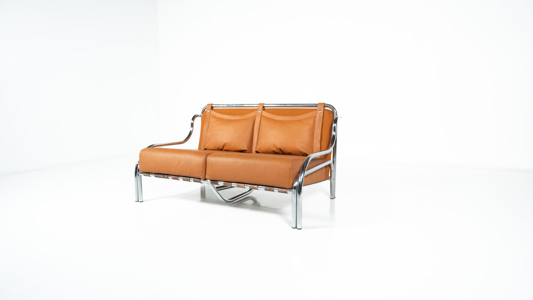 2-Seater Stringa Sofa by Gae Aulenti, italy, 1962  - 2 available 