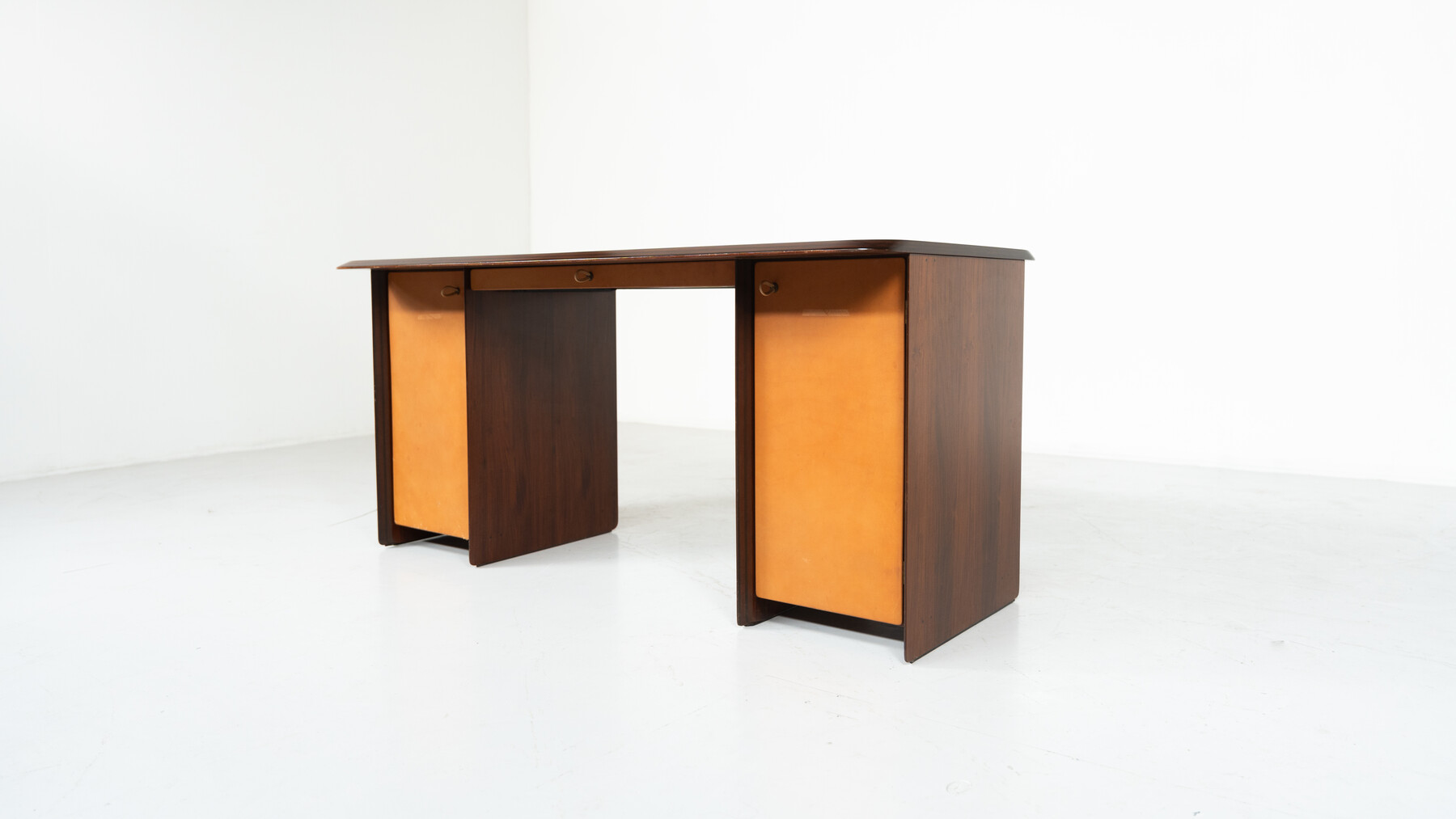 Artona Desk by Afra and Tobia Scarpa, Maxalto, Italy, 1975
