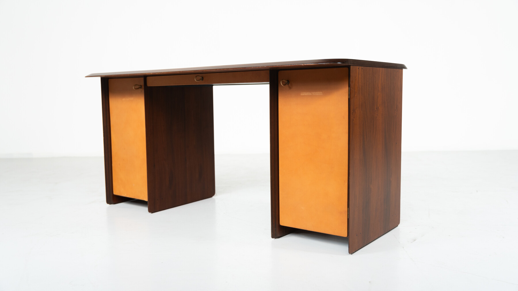 Artona Desk by Afra and Tobia Scarpa, Maxalto, Italy, 1975