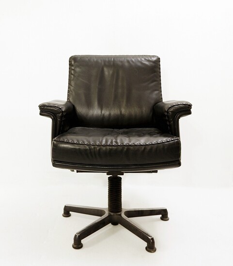 Black Leather Model DS 35 Swivel Desk Chair From De Sede, 1960s
