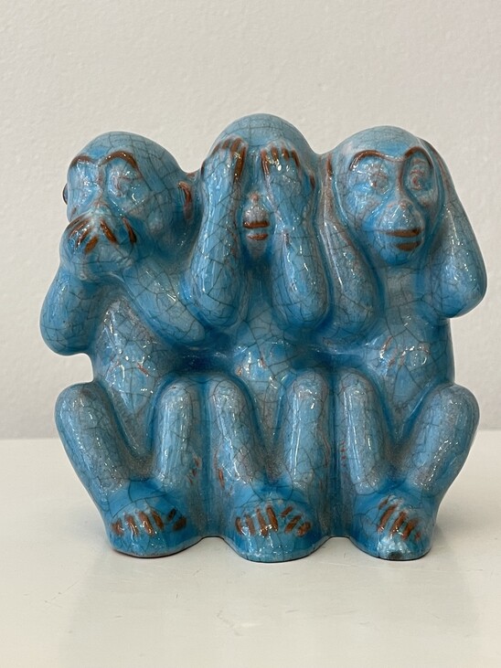 Blue Porcelaine Sculpture