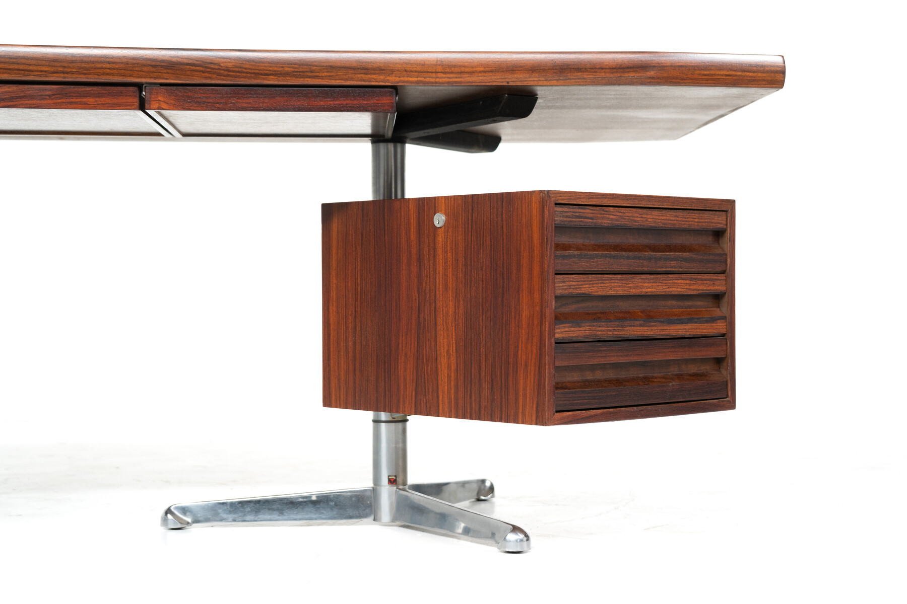 Boomerang T96 Desk by Osvaldo Borsani for Tecno, Italy, 1960s