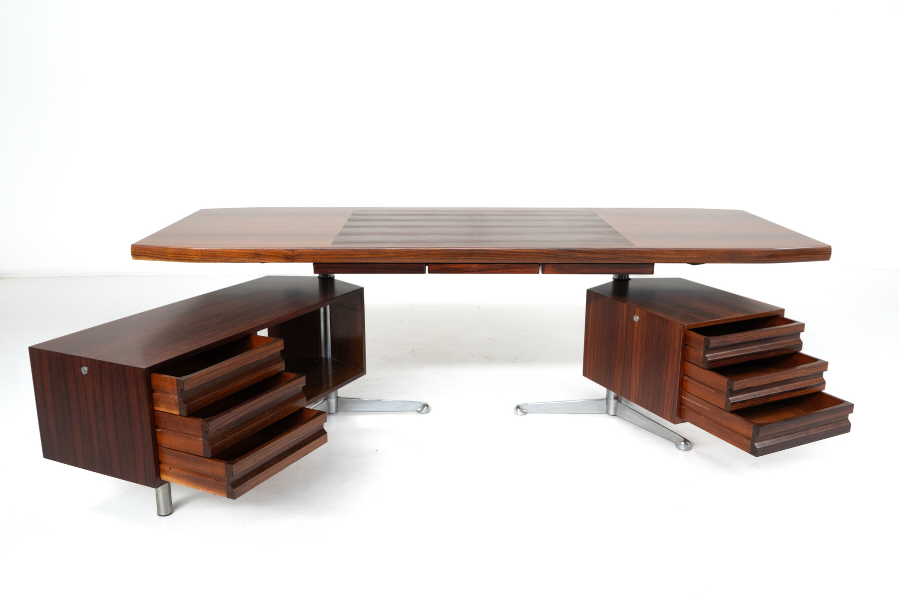 Boomerang T96 Desk by Osvaldo Borsani for Tecno, Italy, 1960s