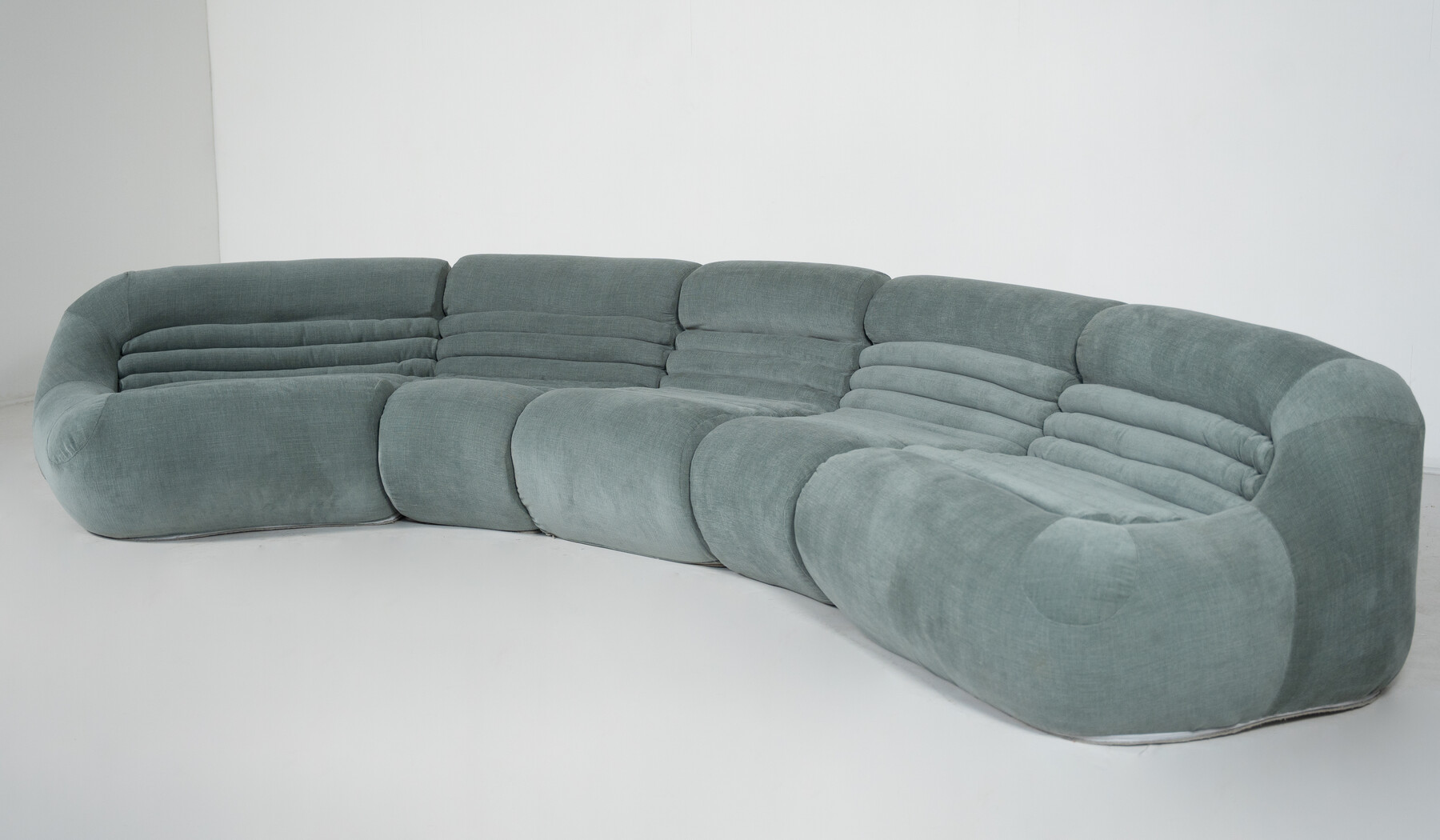 Carrera Sofa and Armchair by De Pas, D’Urbino and Lomazzi for BBB Bonacina, 1960s - New Upholstery