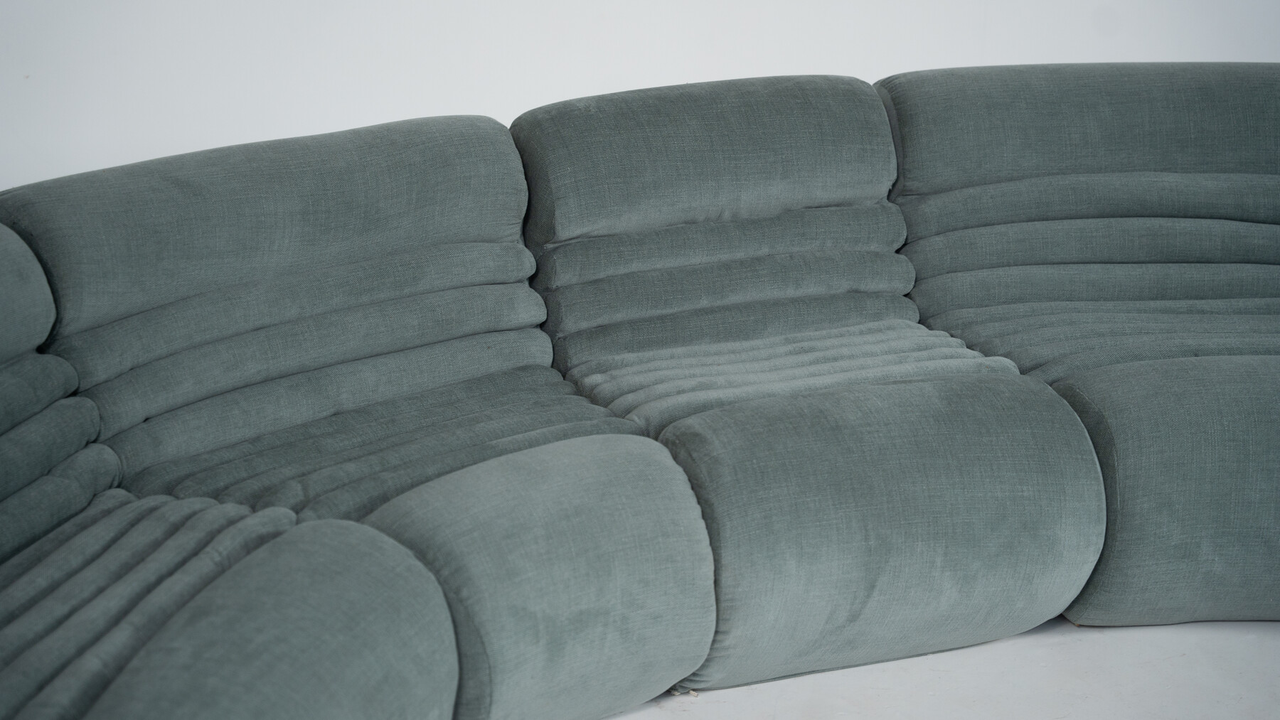 Carrera Sofa and Armchair by De Pas, D’Urbino and Lomazzi for BBB Bonacina, 1960s - New Upholstery