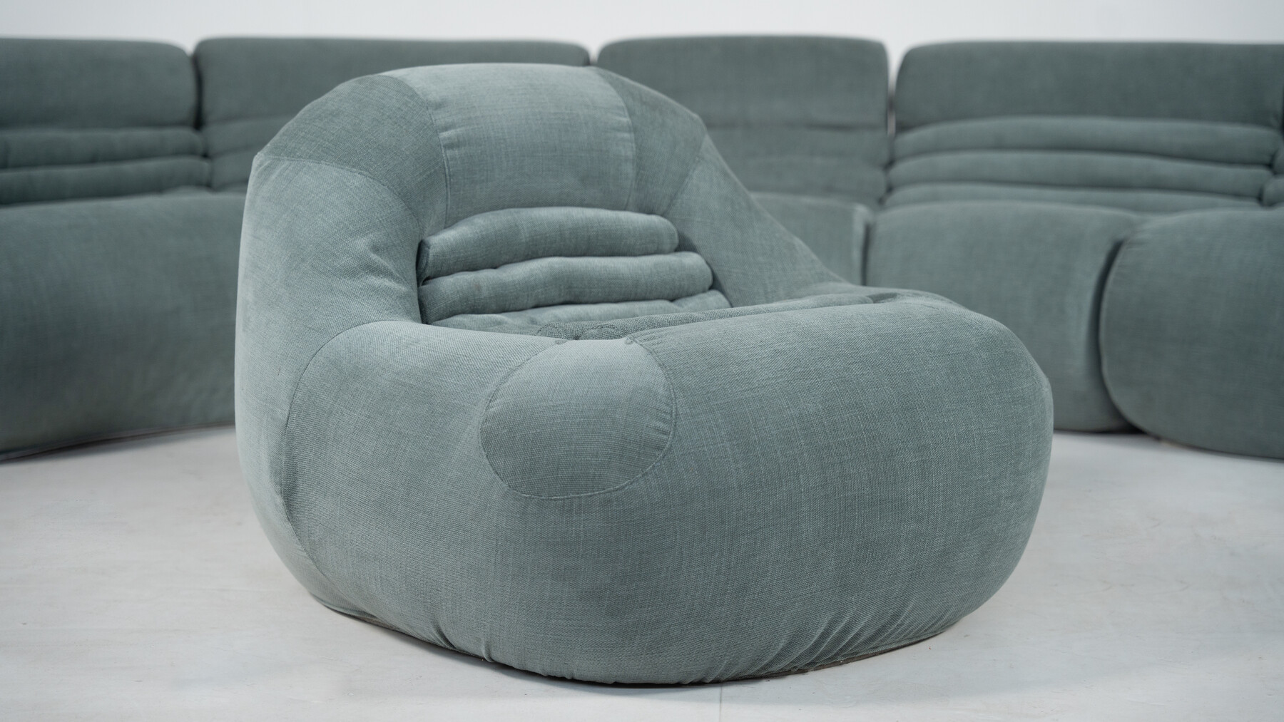Carrera Sofa and Armchair by De Pas, D’Urbino and Lomazzi for BBB Bonacina, 1960s - New Upholstery