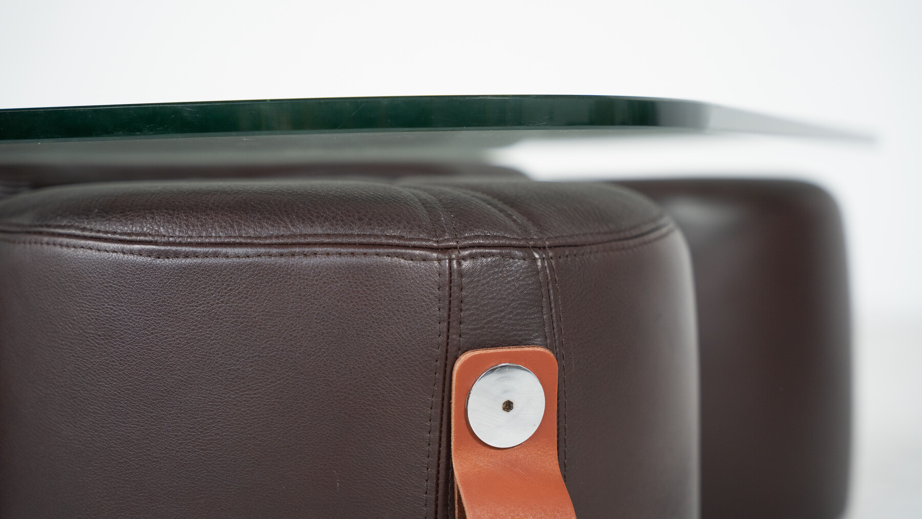Coffee Table and 4 Stools by Guido Faleschini, Leather, 1970s