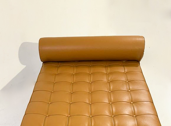 Cognac Barcelona Daybed by Ludwig Mies van der Rohe for Knoll, 2000s