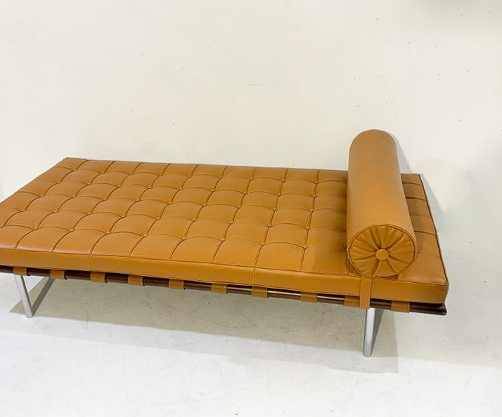 Cognac Barcelona Daybed by Ludwig Mies van der Rohe for Knoll, 2000s