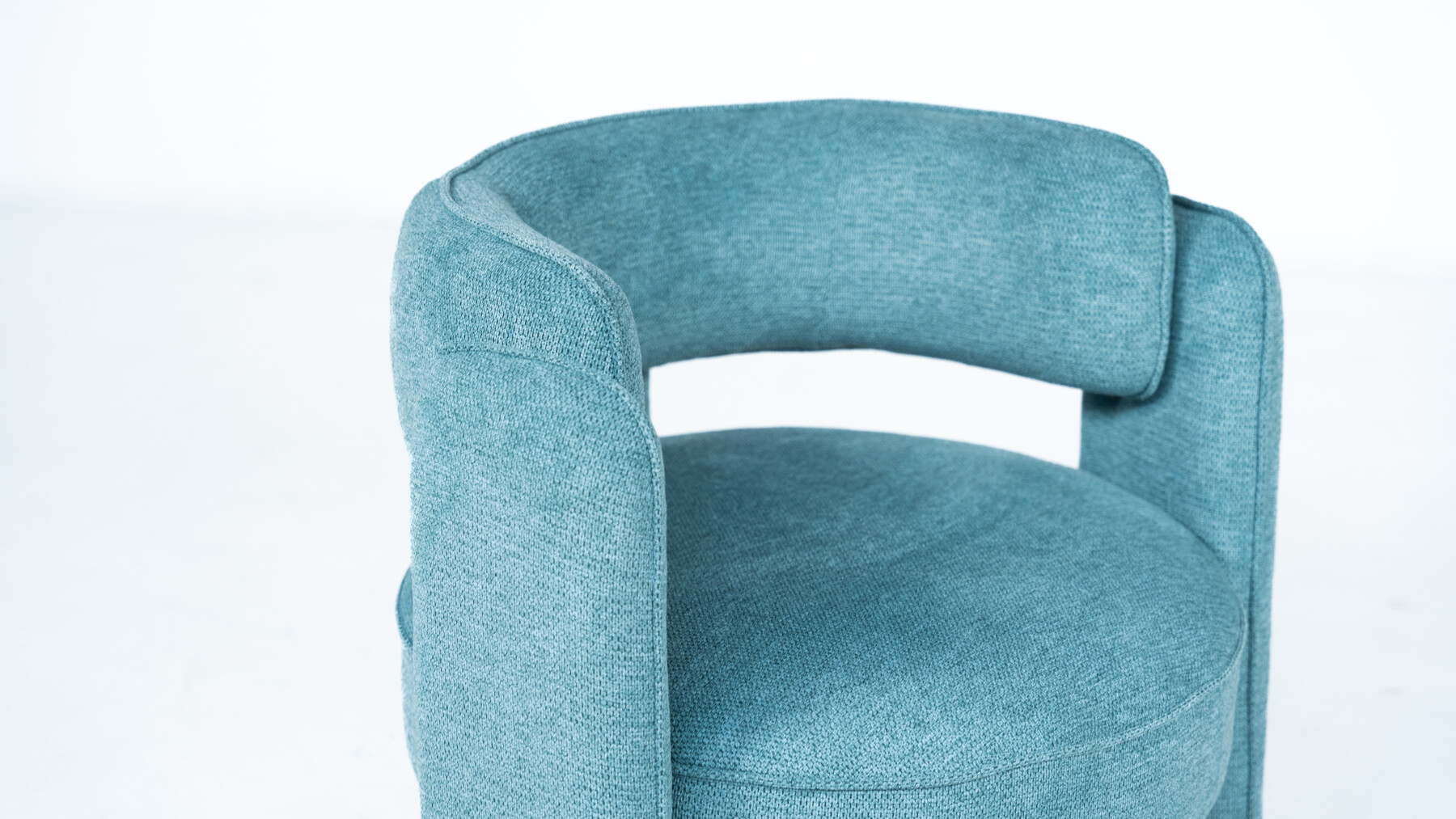 Contemporary Pair of Bleu Armchairs, Italy 