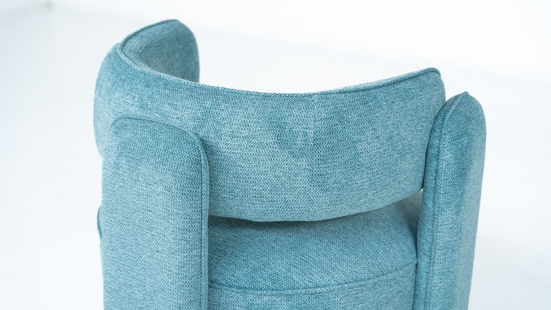 Contemporary Pair of Bleu Armchairs, Italy 