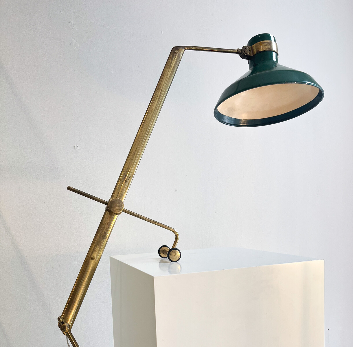 Counterbalance Table Lamp 