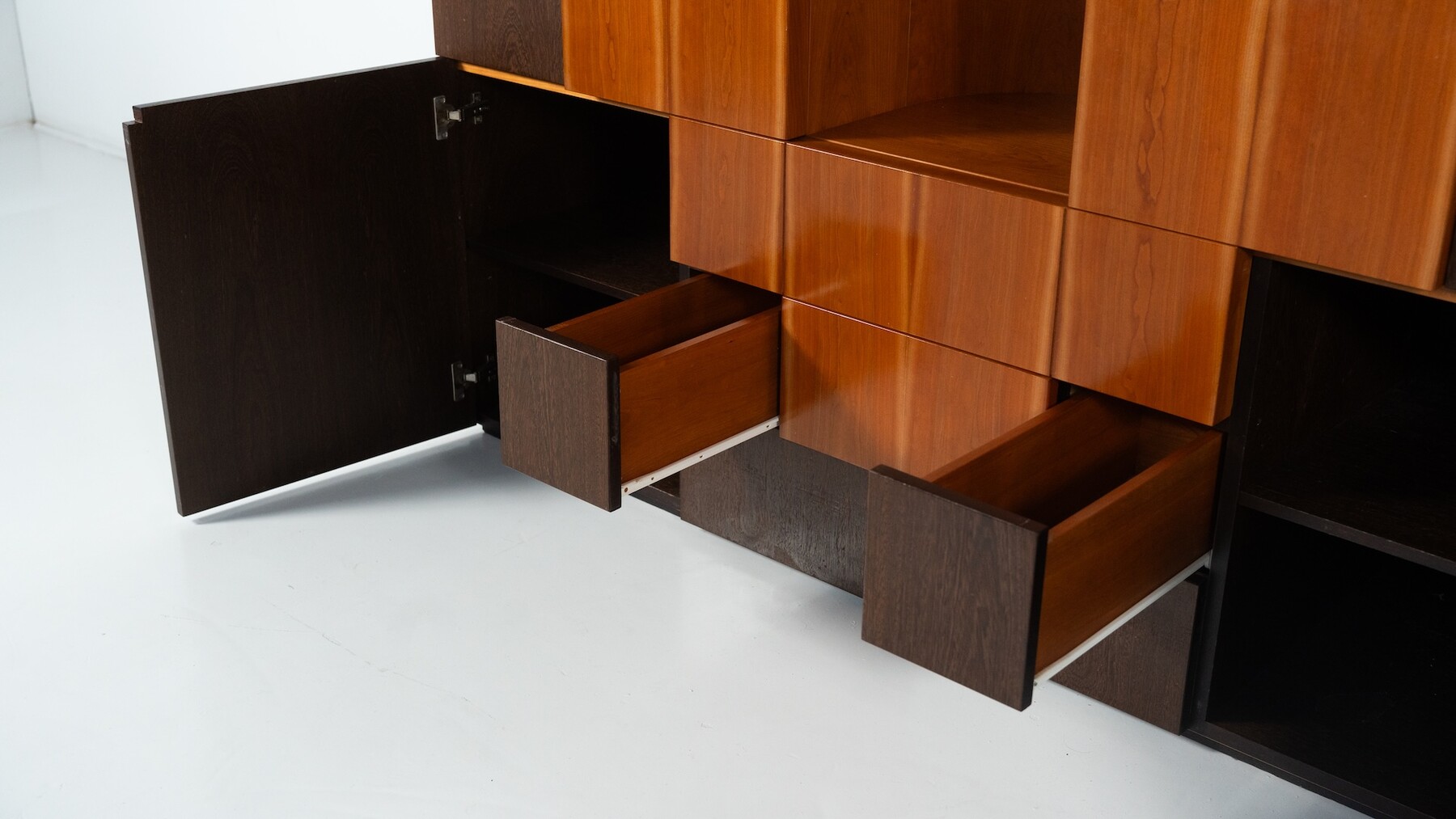 Credenza Corinto by Ferdinando Meccani per Atelier Meccani, Italy, 1978