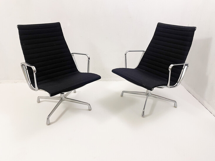 Eames Desk Chair EA 117 by Herman Miller, 1990s - 3 available