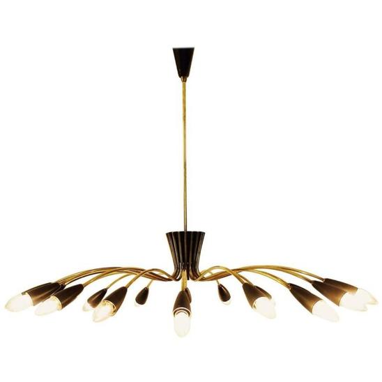 Elegant 1960s Italian Chandelier in Brass and Black Lacquer