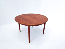 Extandable Table Model No. 204 by Arne Vodder for Sibast Mobler, Danemark, 1955
