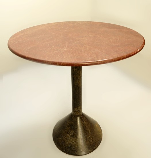 Italian Side Table in style of Nanda Vigo