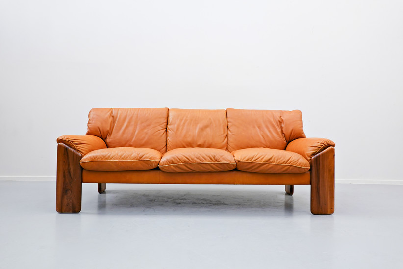 Italian Sofa By Sapporo For Mobil Girgi, 1970s