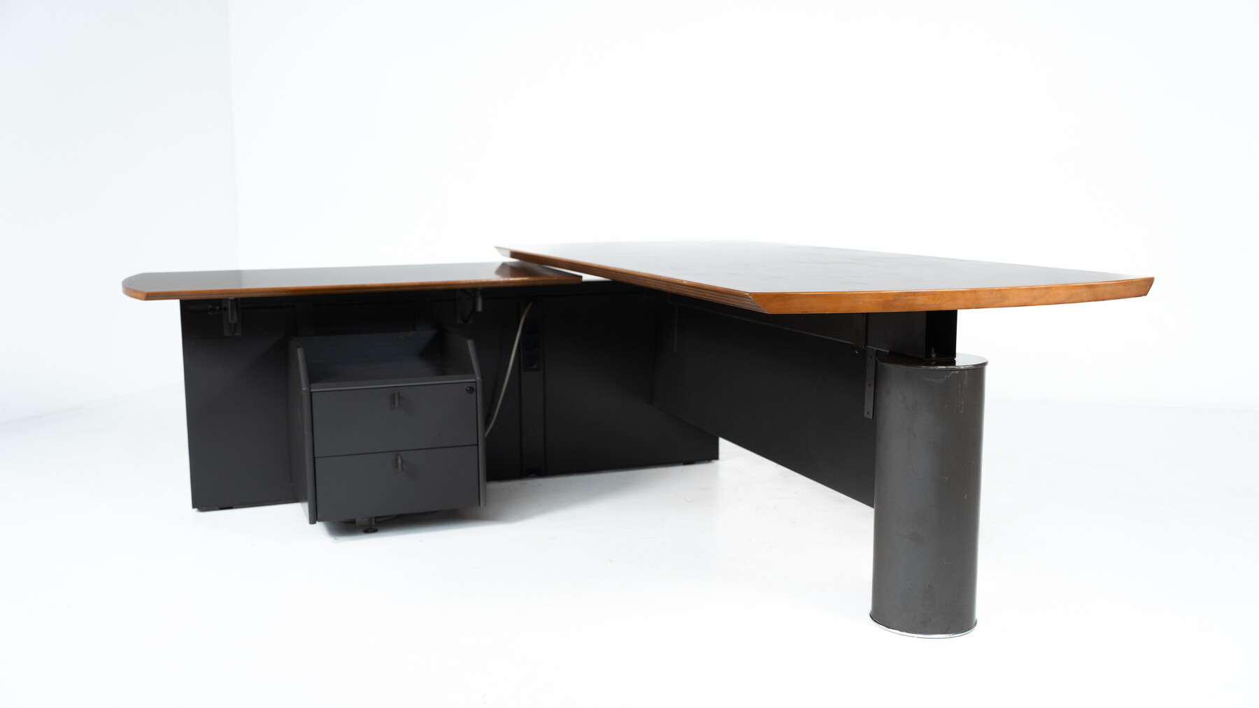 Large  Artona Desk by Afra & Tobia Scarpa for Maxalto, 1970s
