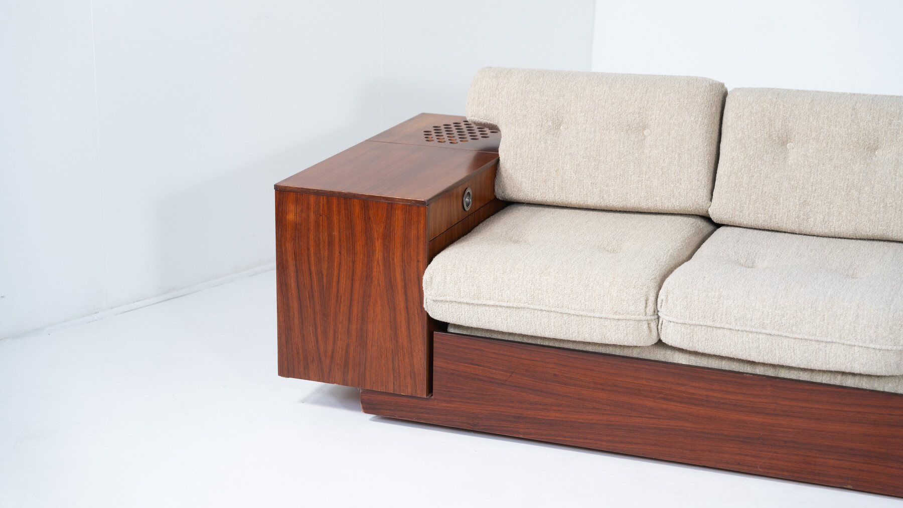 Large Corner Sofa with Built-in Cabinets, Speaker and Record Player, Bernini, Italy, 1970s