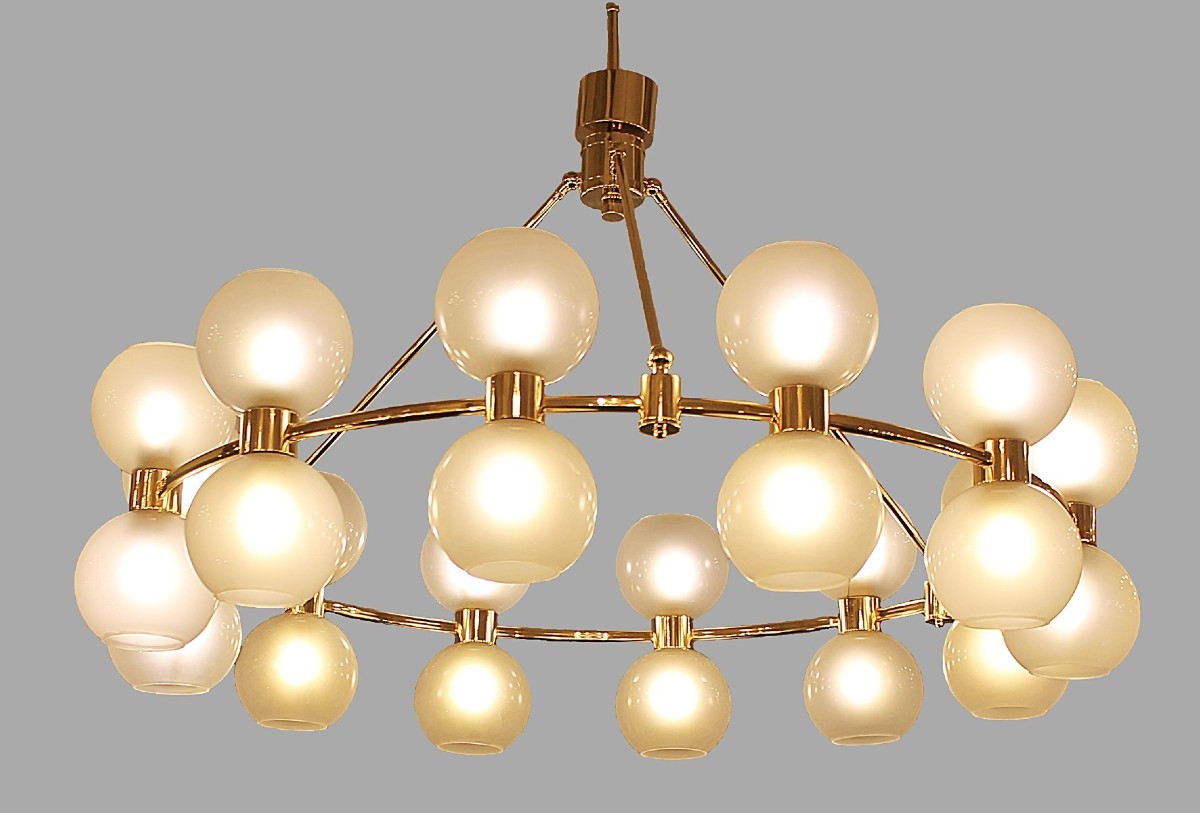 Large Italian Crown Chandelier - Brass & Opaline - italy