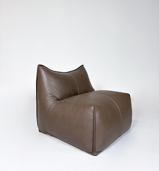“Le Bambole” Chair by Mario Bellini for B&B Italia - 1970s - New Upholstery