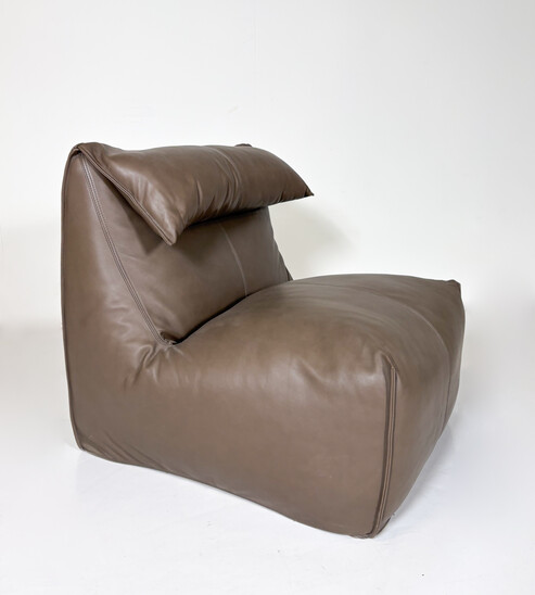 “Le Bambole” Chair by Mario Bellini for B&B Italia - 1970s - New Upholstery