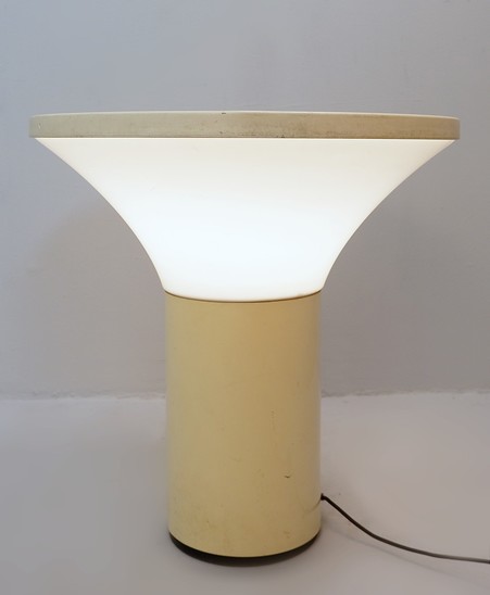 Light Cocktail Table - Italy