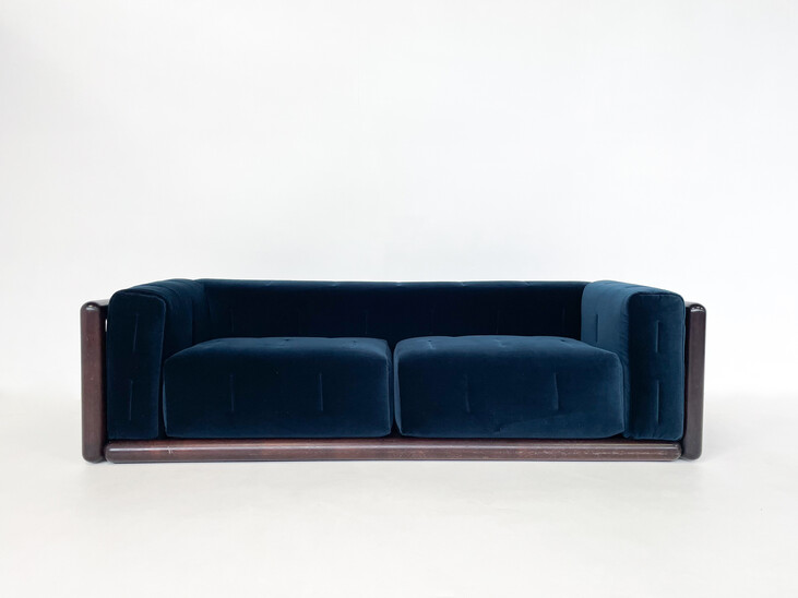 Mid-Century  Blue Velvet Cornaro Sofa by Carlo Scarpa for S.Gavina, Italy, 1970s - Two Available
