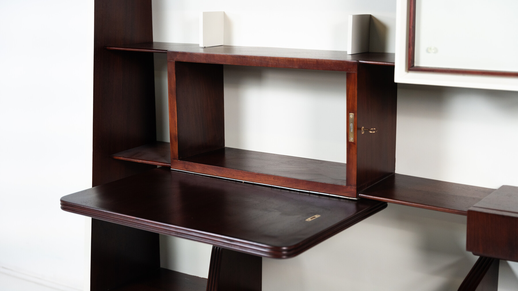 Mid-Century Bookcase by Gio Ponti for Ariberto Colombo, 1945