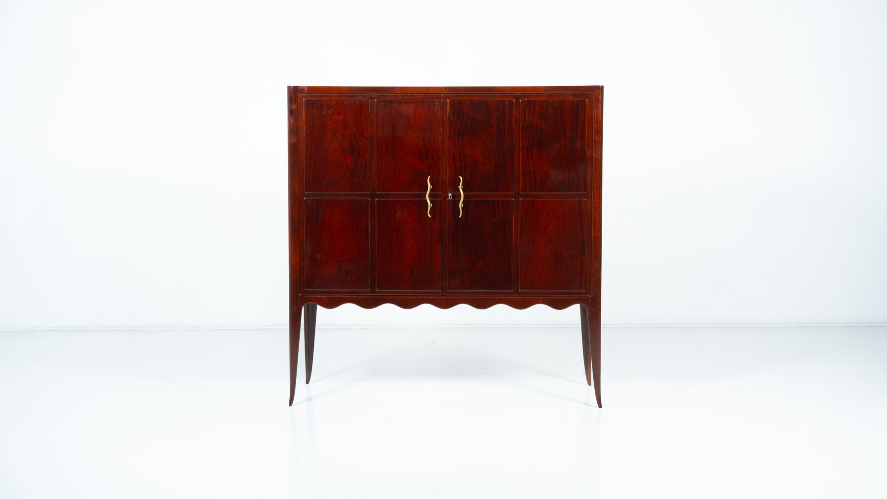 Mid-Century Cabinet in the style of Paolo Buffa, Italy 1950s