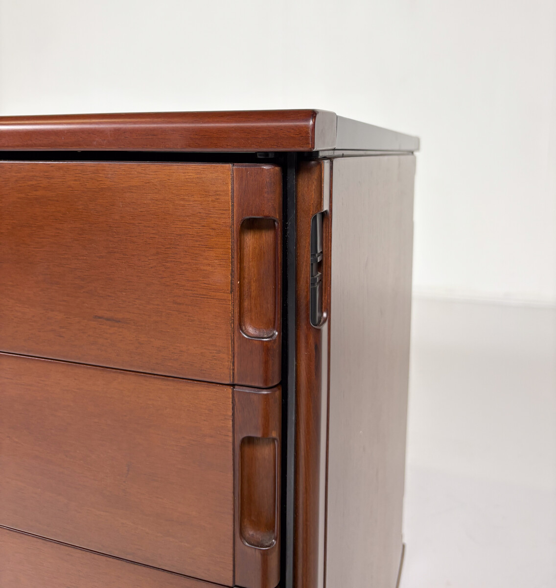Mid-Century Chest of Drawers by Gianfranco Frattini, Wood, Italy, 1970s