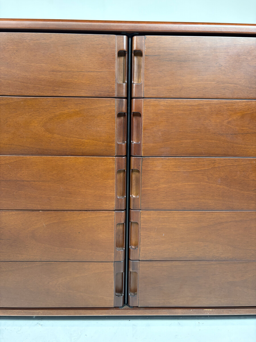 Mid-Century Chest of Drawers by Gianfranco Frattini, Wood, Italy, 1970s
