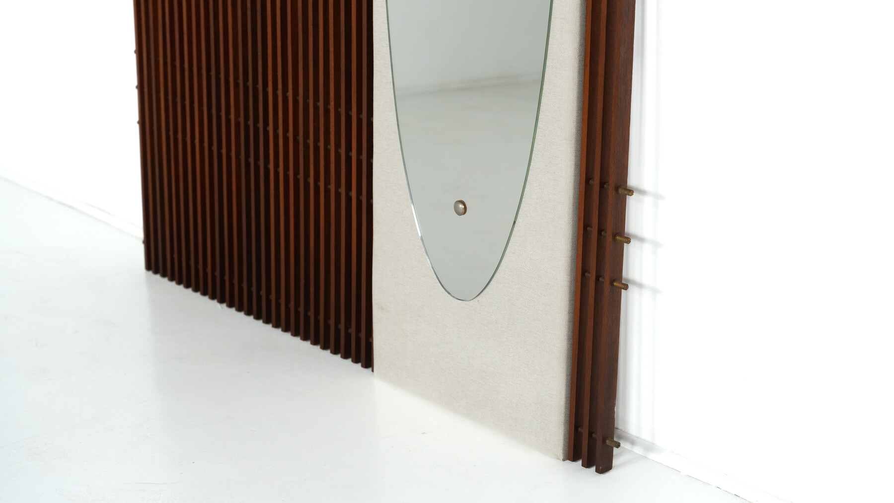 Mid-Century Coat Rack with Integrated Mirror, Italy, 1970s