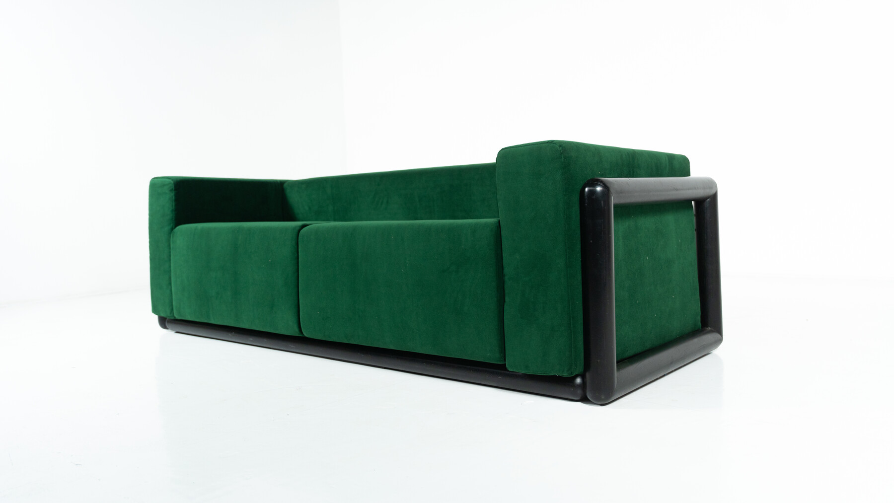 Mid-Century Cornaro Sofa by Carlo Scarpa for S.Gavina, Italy, 1970s - New Upholstery