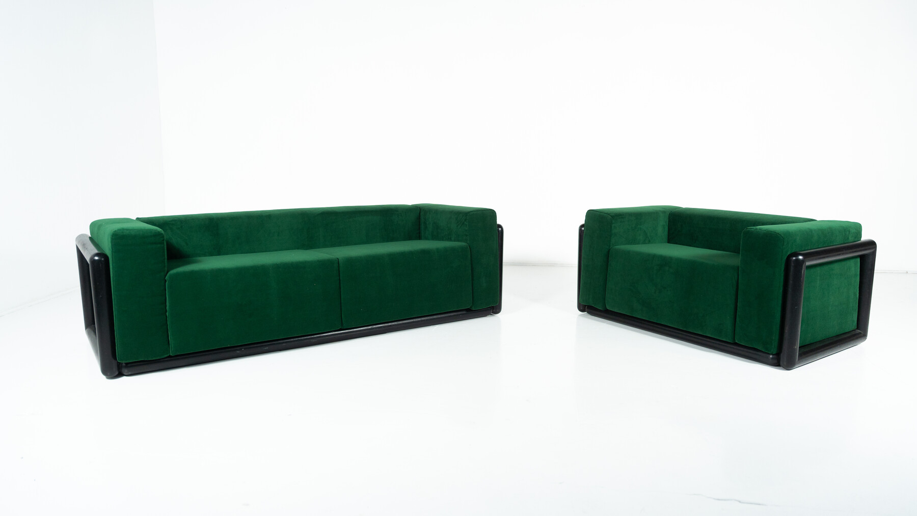 Mid-Century Cornaro Sofa by Carlo Scarpa for S.Gavina, Italy, 1970s - New Upholstery