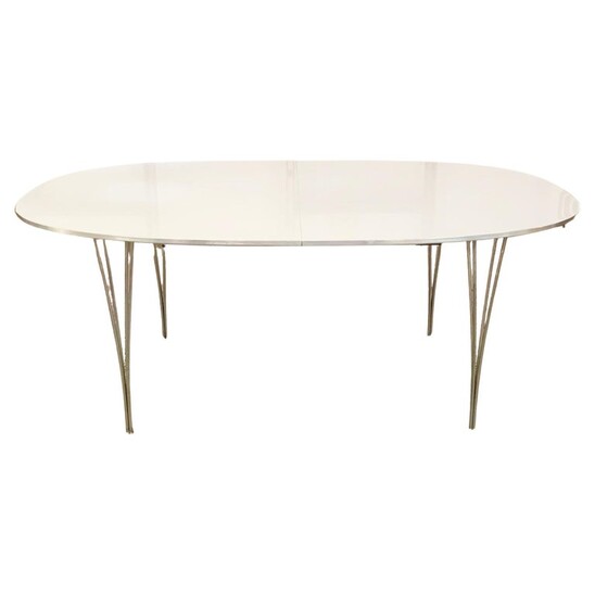 Mid-century extendable dining table model