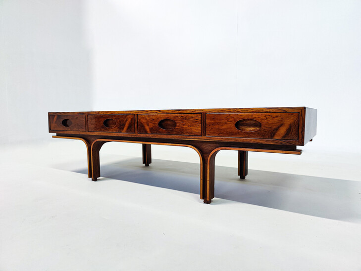 Mid-Century Gianfranco Frattini, wooden Coffee Table for Bernini, Italy, 1960s