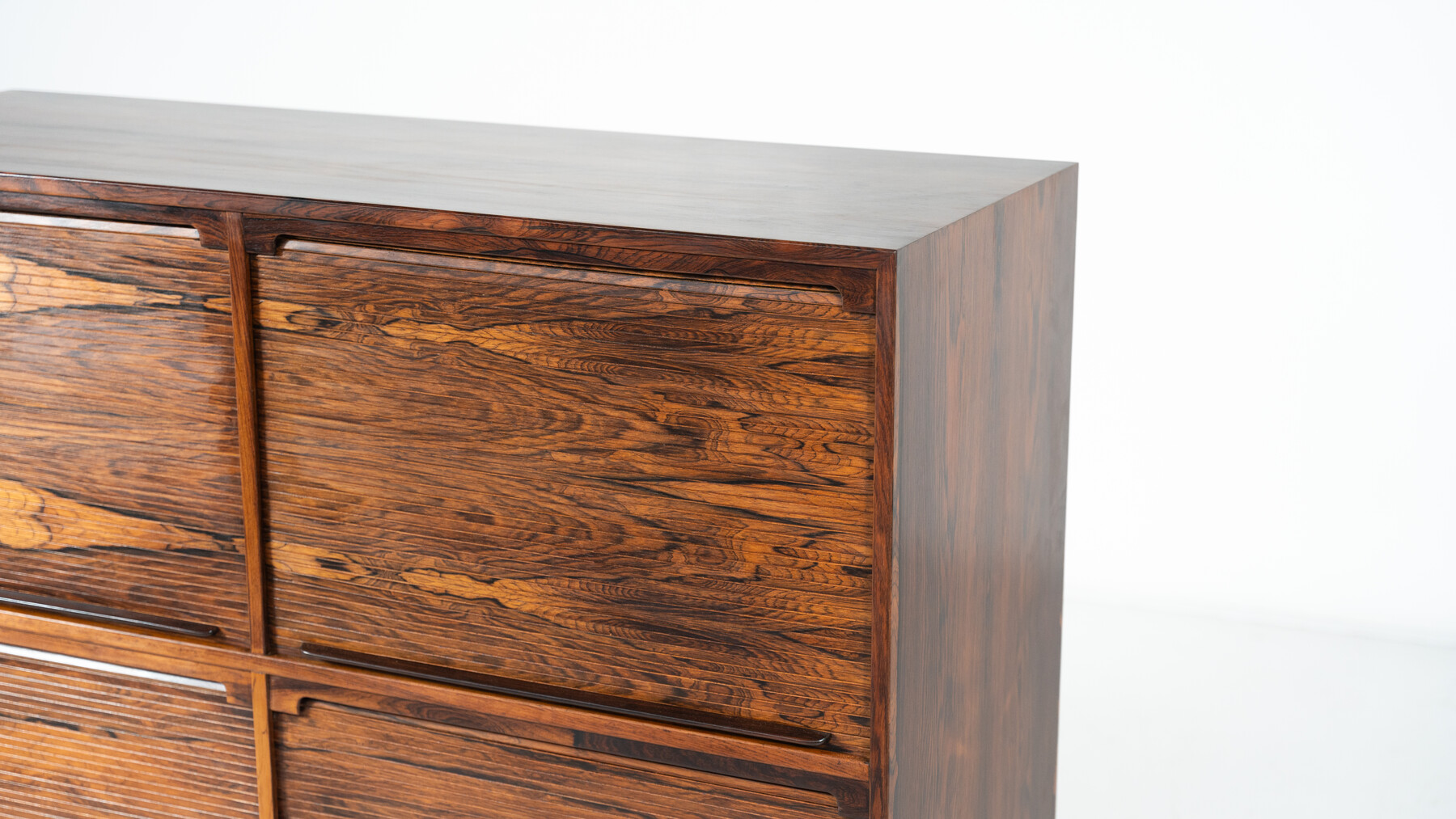 Mid-Century Highboard in the Style of Gianfranco Frattini, Italy, 1960s