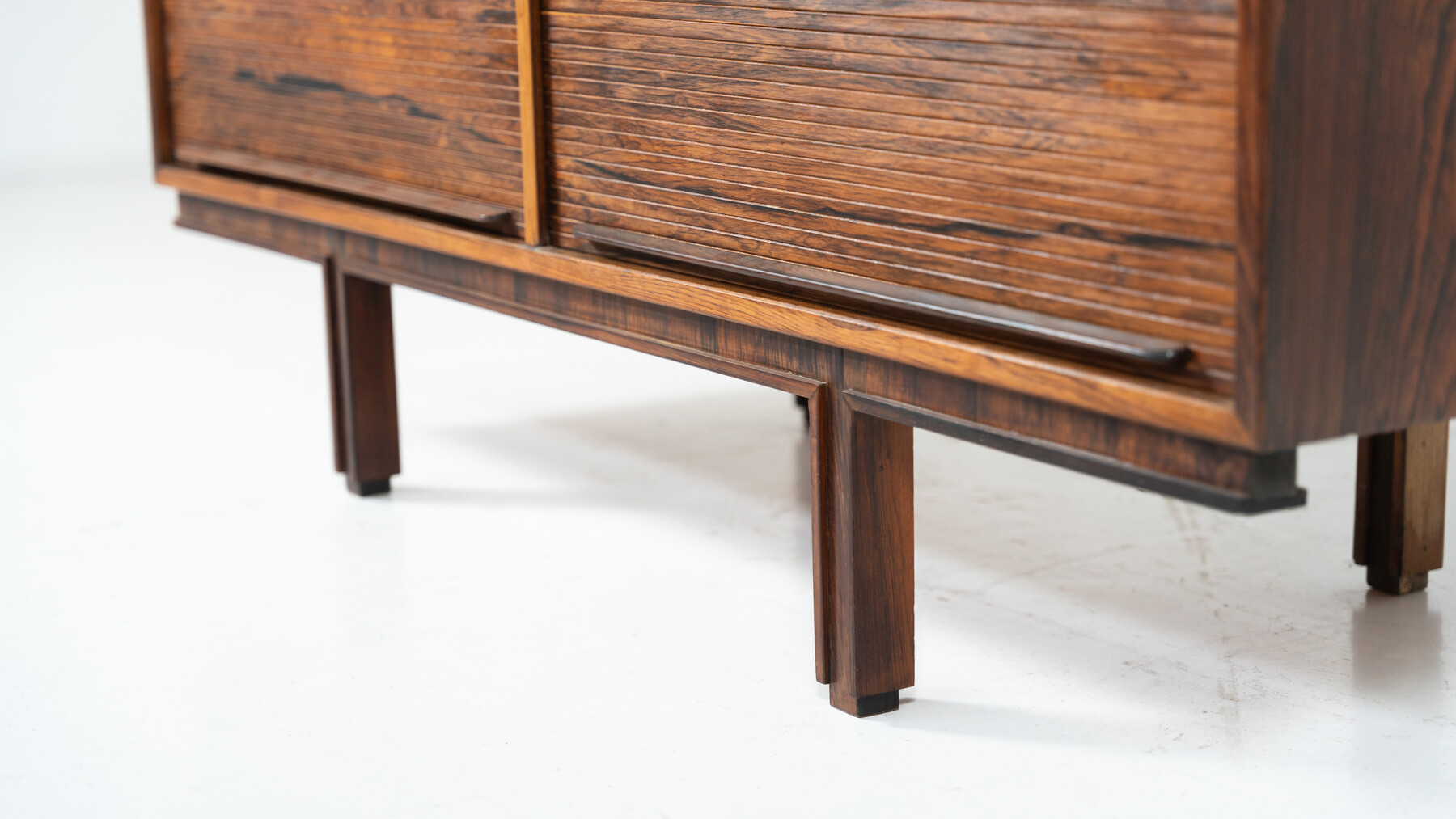 Mid-Century Highboard in the Style of Gianfranco Frattini, Italy, 1960s