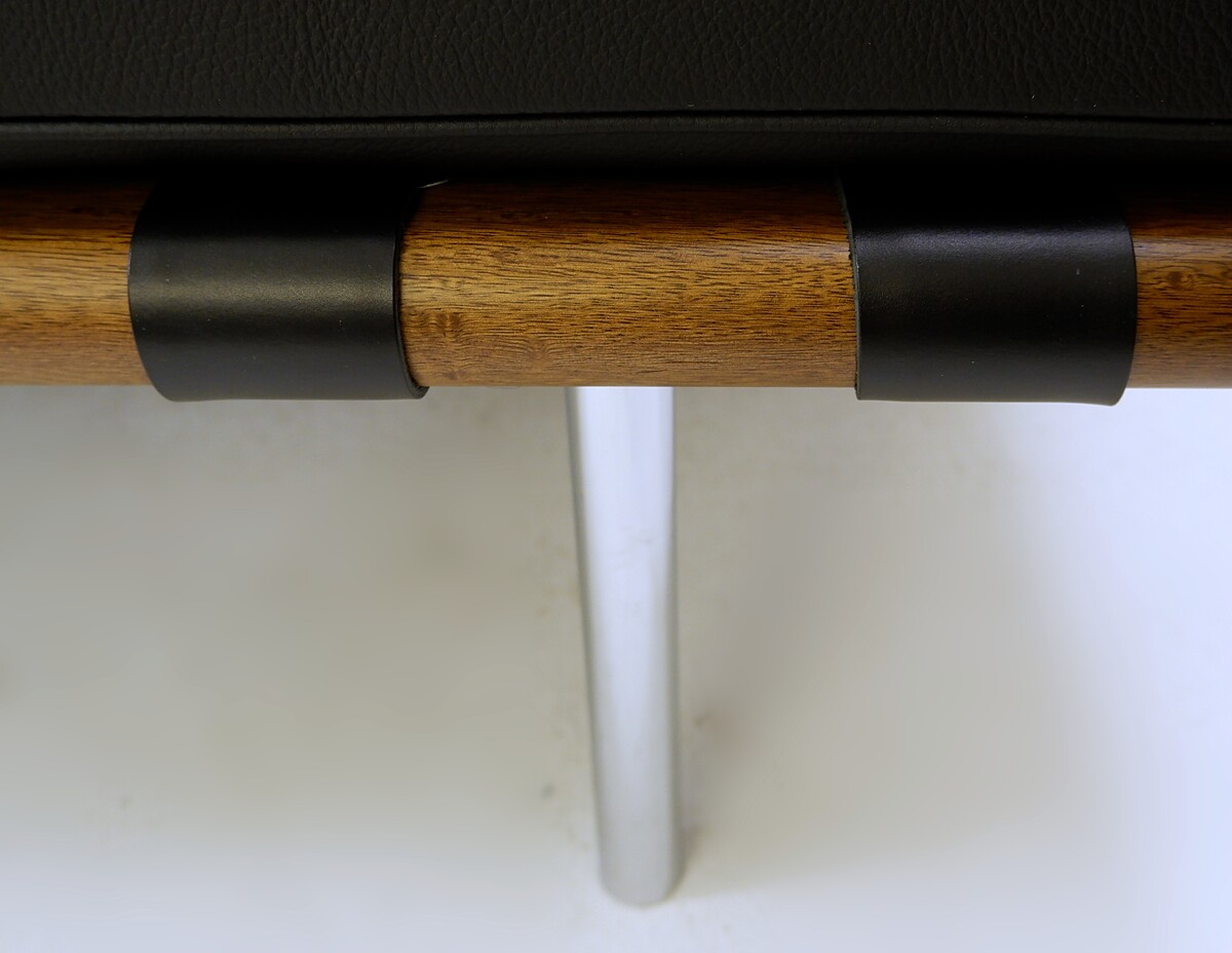 Mid-century leather daybed model 