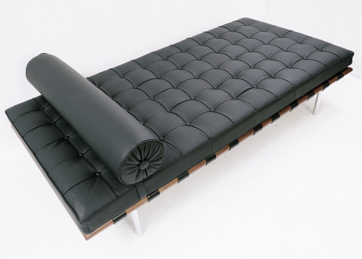 Mid-century leather daybed model 