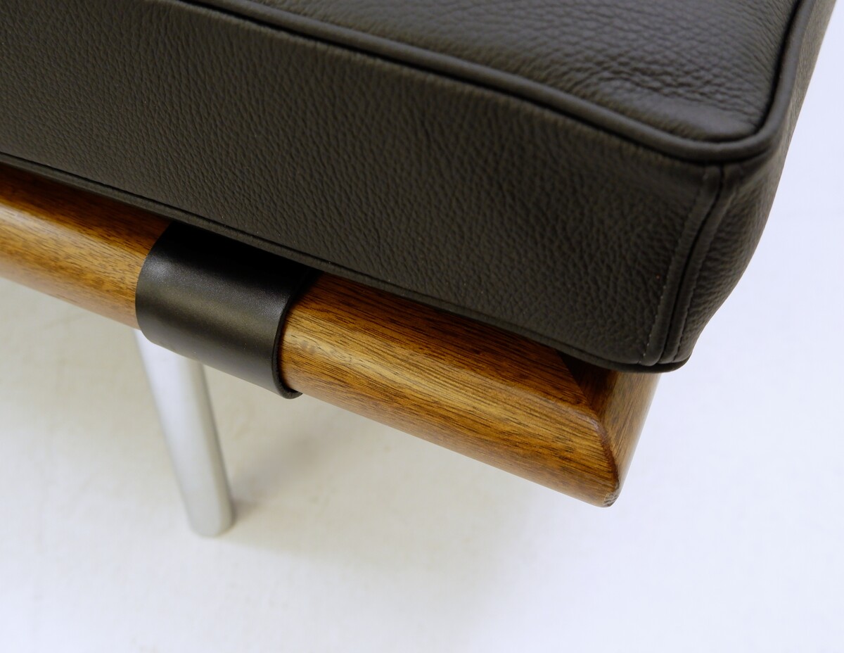 Mid-century leather daybed model 
