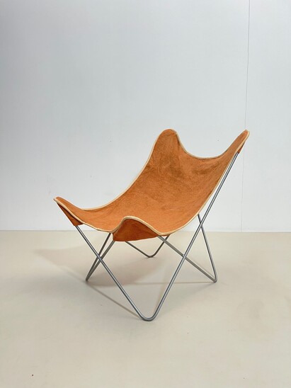 Mid-century lounge chair model ''Papillon'' - Italy 1970s