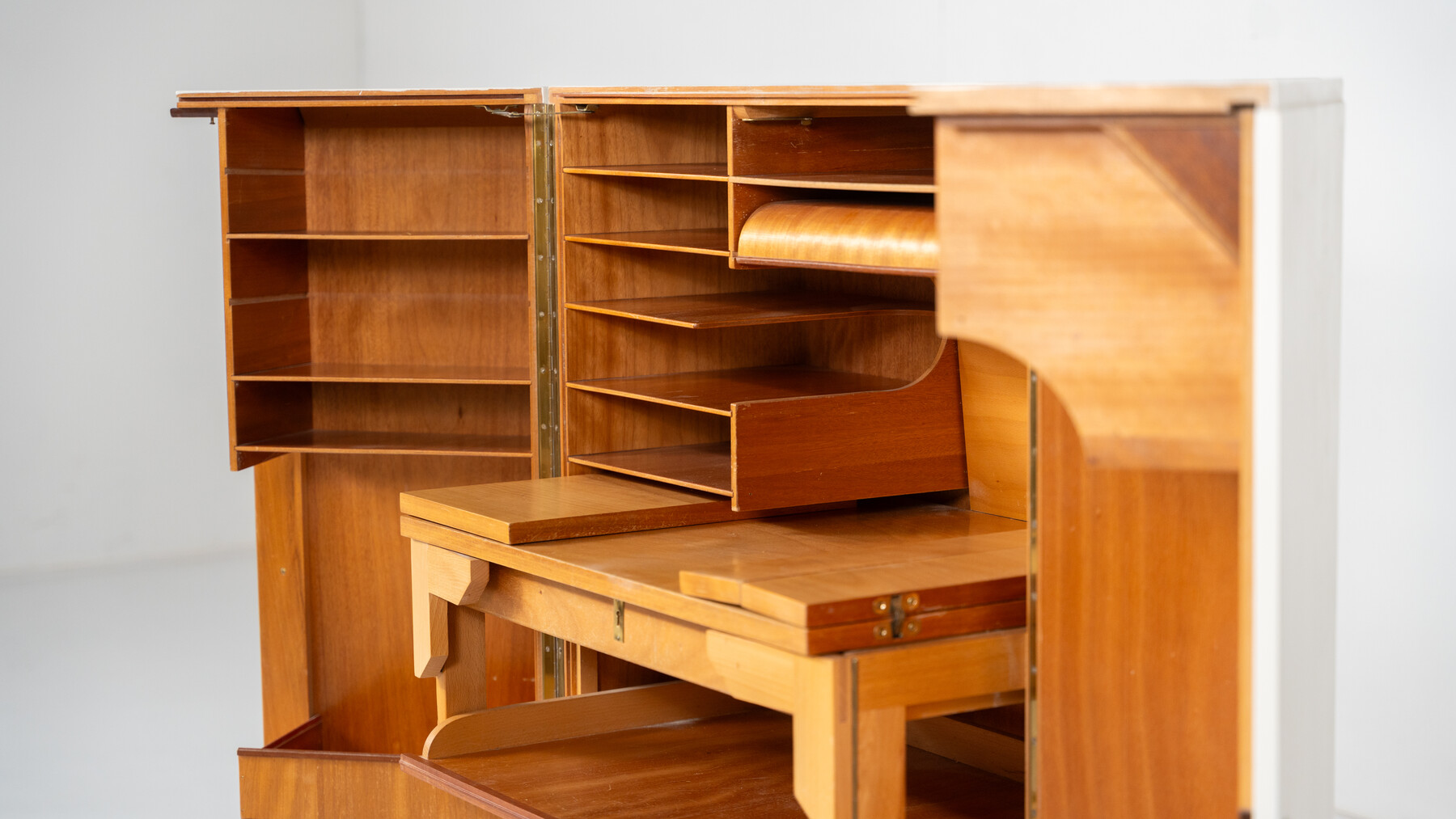 Mid-Century Magic Box Desk by Mummenthaler & Meier, Switzerland, 1955