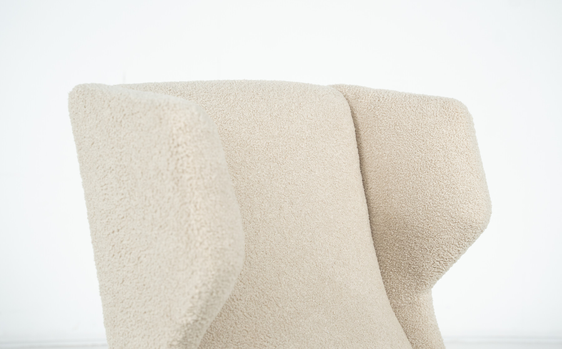 Mid-Century Modern Armchair 877 by Gianfranco Frattini for Cassina, New Beige Upholstery